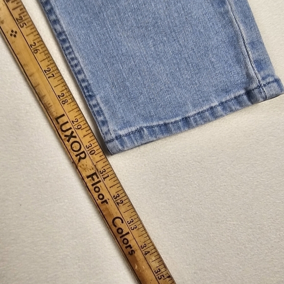 Hollister Skinny Epic Flex Jeans Light Wash Distressed Size 34 - Picture 4 of 8